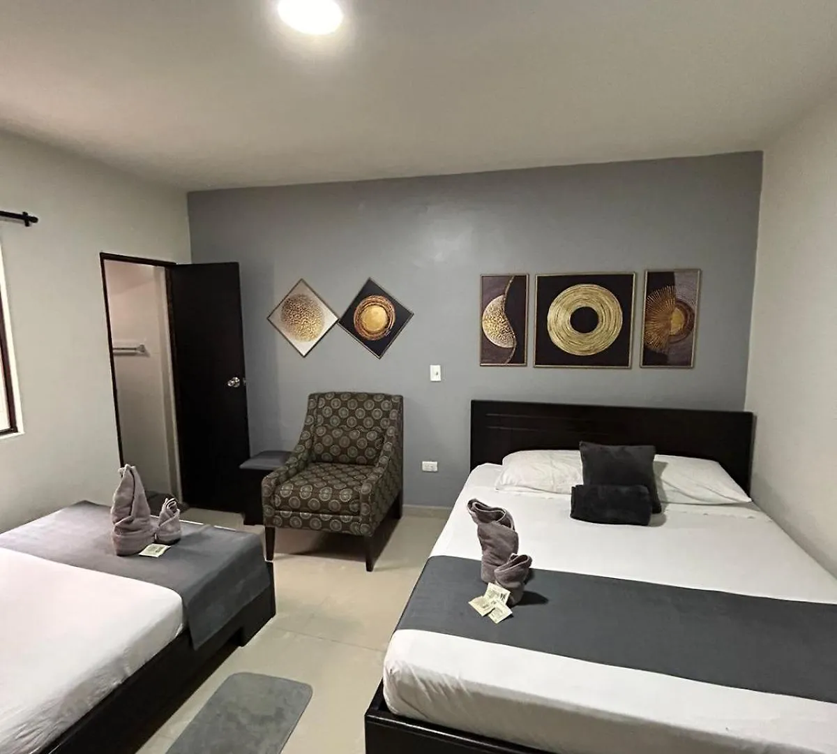 International Hotel Medellin 0*,