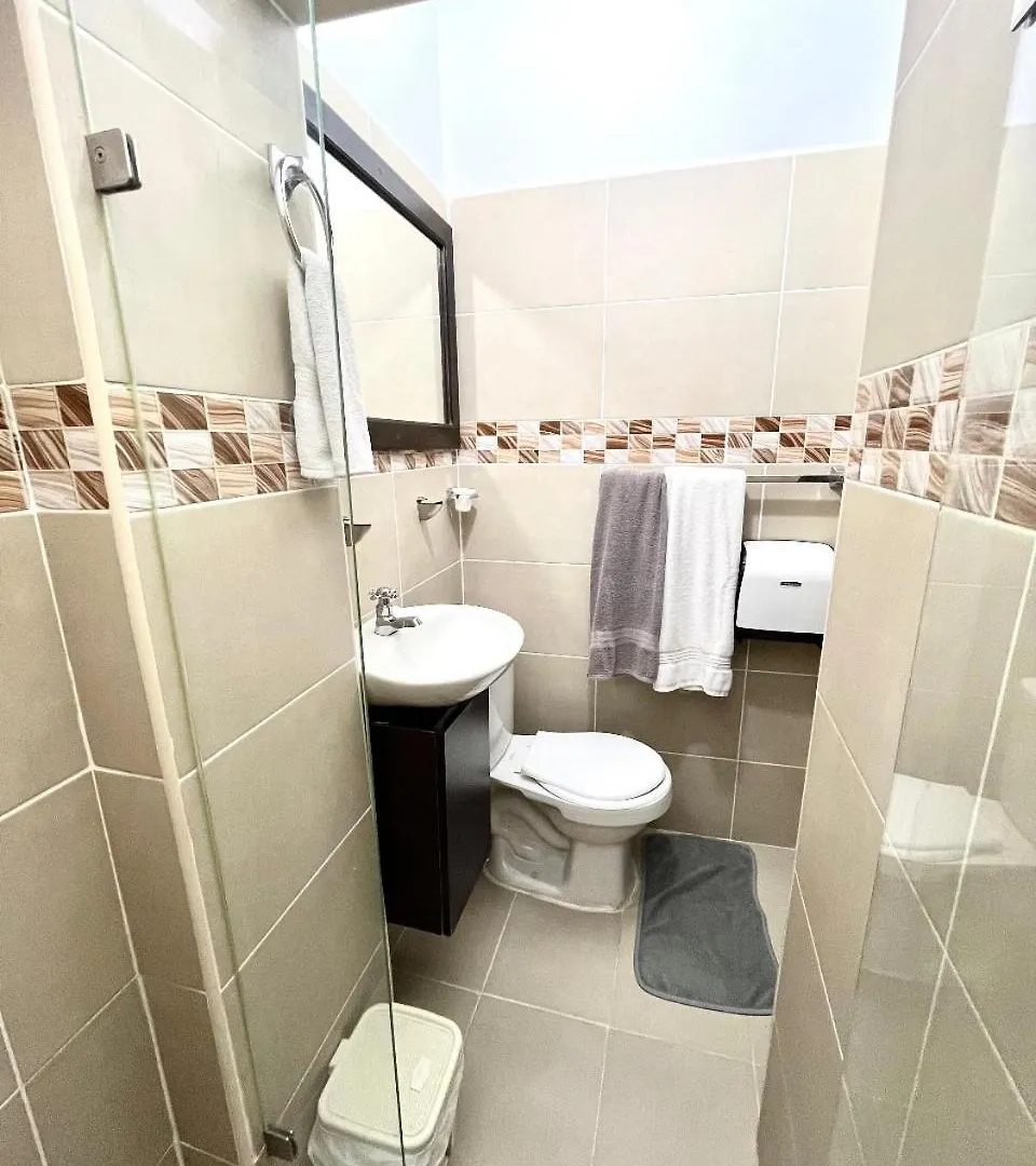 International Hotel Медельин 0*,